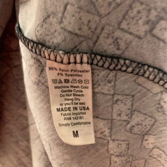 💥🌟SALE- 2 for $20-🌟💥 Lularoe Azure Flare, black/grey M skirt - Picture 4 of 4